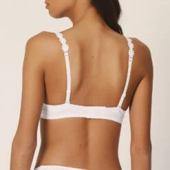 MARIE JO Avero Heart Shaped Padded Bra - White -Selected Fashion Lingerie Stores image ca1ad41b f39c 4e28 80ac 1d732ac95ee9